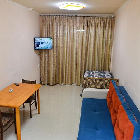 Appartement Marina à Erévan Extérieur photo